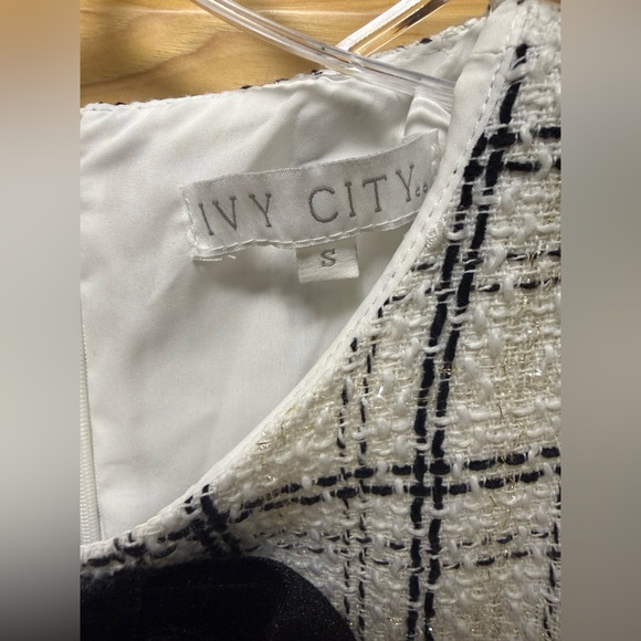 Ivy City Co Tweed Midi Dress Black White Bow Modest Feminine Size S - Picture 4 of 13